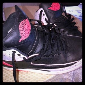 Jordan 2s